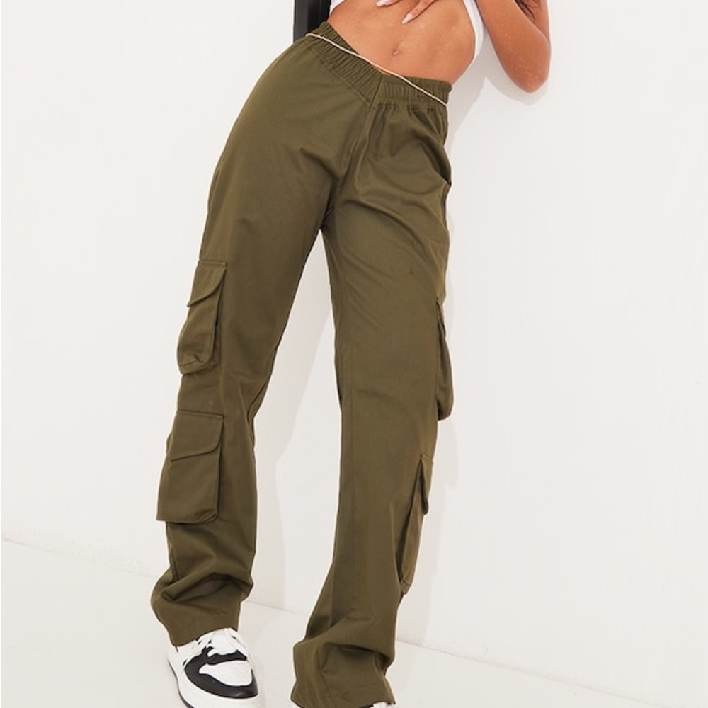 Khaki Low Rise V-hem Cargos